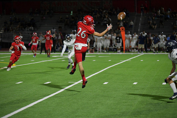 2022 05 v vs foothill *homecoming DE1_7263