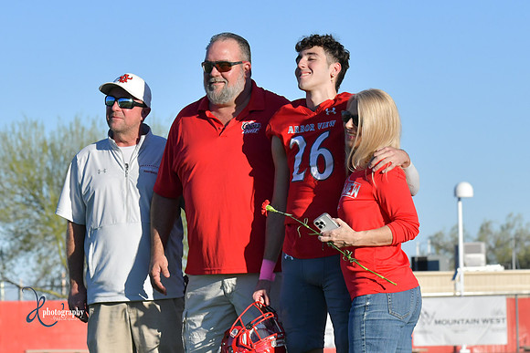 2022 06 senior walk DE1_9467