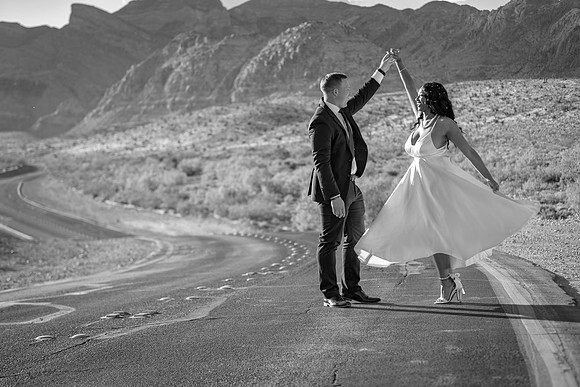 2025 taylor & daysia DE2_7832-Edit bw