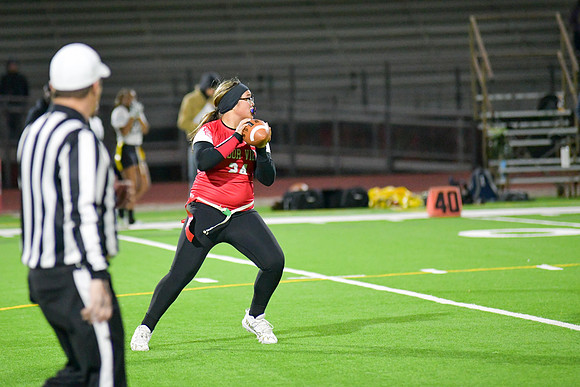 2022 flag 01 v vs spring valley DE2_8382