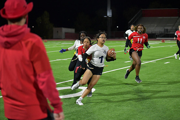 2022 flag 01 f vs spring valley DE2_8515
