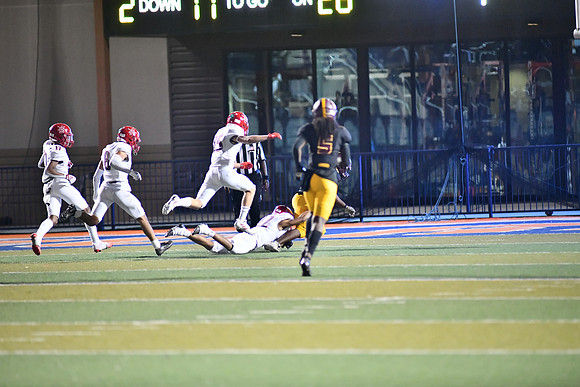 2022 03 v vs mountain point  DE1_0713