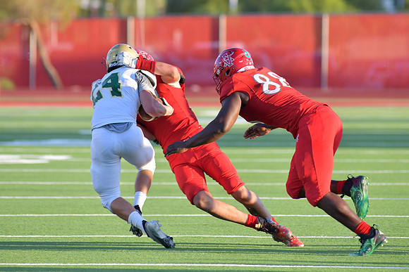 2022 01 v vs snow canyon  DEB_4811