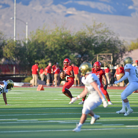 2022 01 v vs snow canyon  DEB_4721