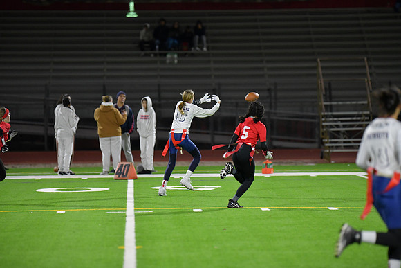 2023 flag 03 f vs liberty DE1_1792