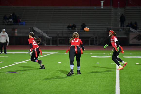 2023 flag 03 f vs liberty DE1_1800