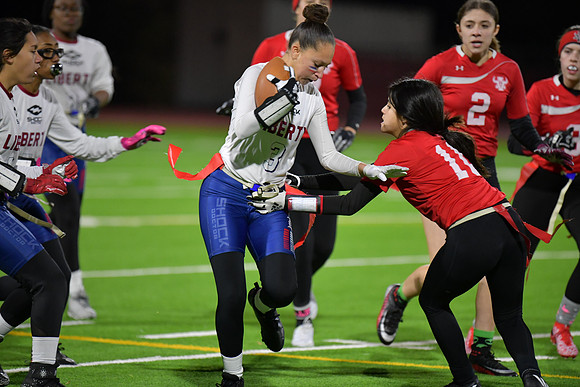 2023 flag 03 f vs liberty DE1_1890
