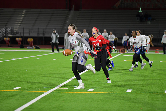 2023 flag 03 f vs liberty DE1_2032