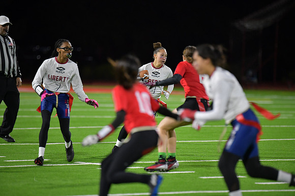 2023 flag 03 f vs liberty DE1_1878