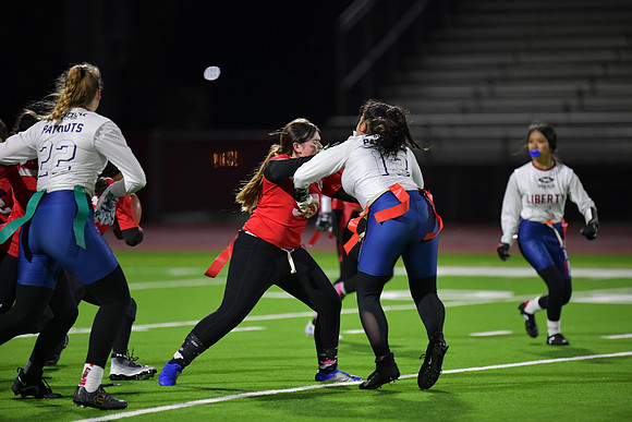 2023 flag 03 f vs liberty DE1_1997