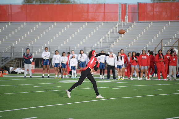 2023 flag 03 jv vs liberty DE2_9797