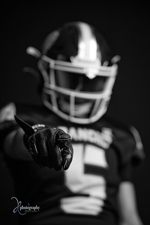2024 isaia DE2_7239-Edit bw