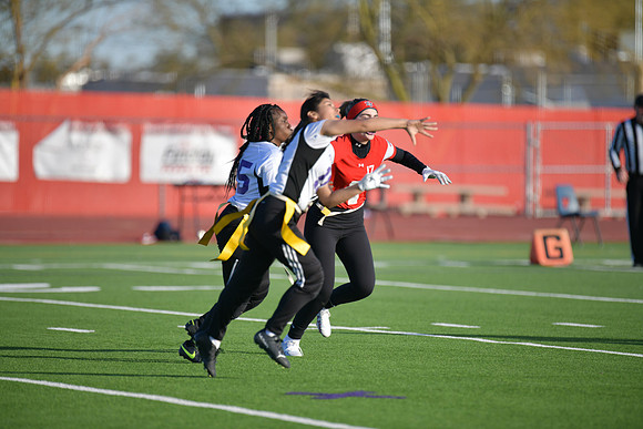 2023 flag 07 jv vs sunrise mtn DE1_3154