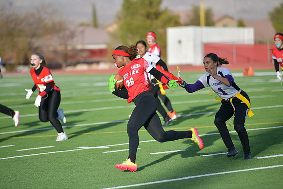 2023 flag 07 jv vs sunrise mtn DE2_2079