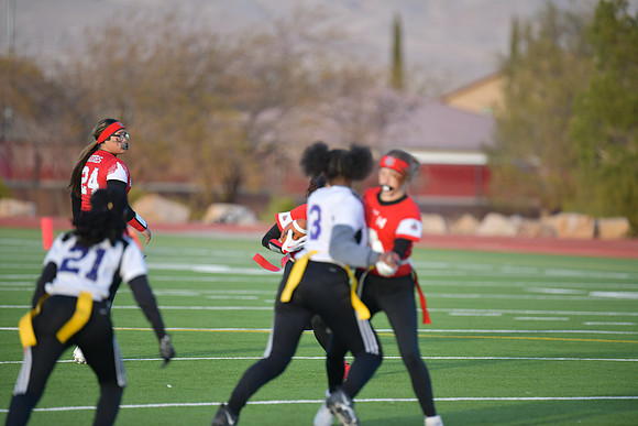 2023 flag 07 jv vs sunrise mtn DE1_3257