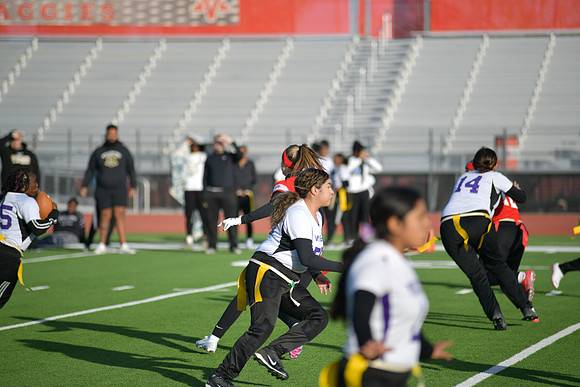 2023 flag 07 jv vs sunrise mtn DE2_2047