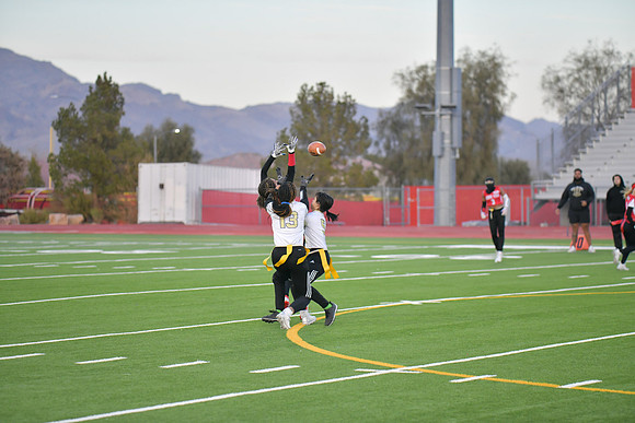 2023 flag 07 v vs sunrise mtn DE1_3351