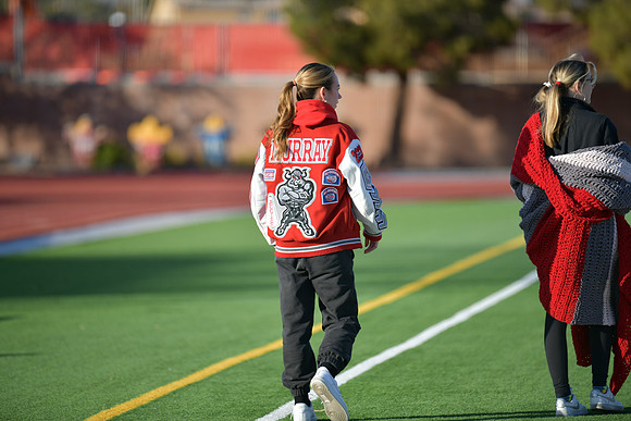 2023 flag 07 v vs sunrise mtn DE1_3126