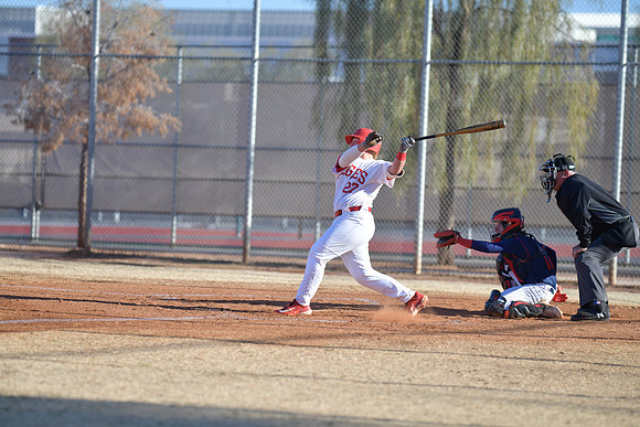 01 v vs coronado DE1_4771