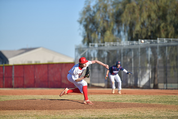 01 v vs coronado DE1_4871