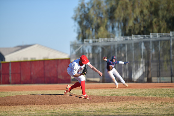 01 v vs coronado DE1_4897