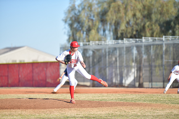 01 v vs coronado DE1_4875