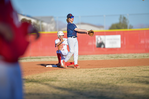 01 v vs coronado DE1_5086