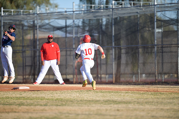 01 v vs coronado DE1_5041