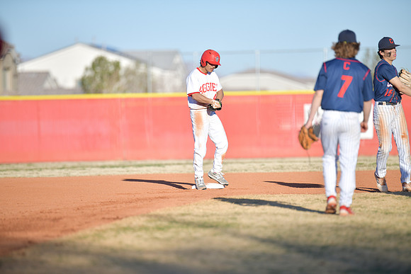 01 v vs coronado DE1_5123