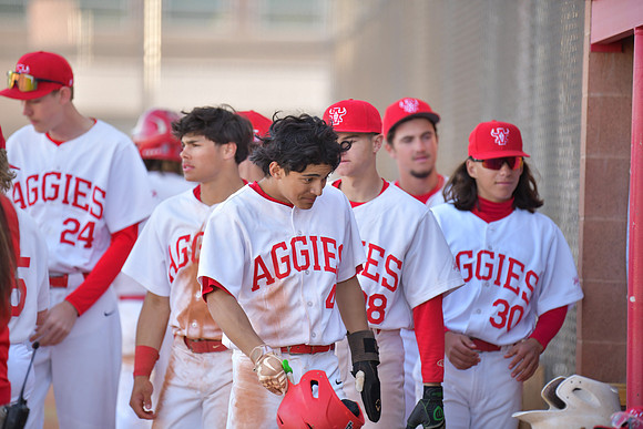 01 v vs coronado DE1_5149
