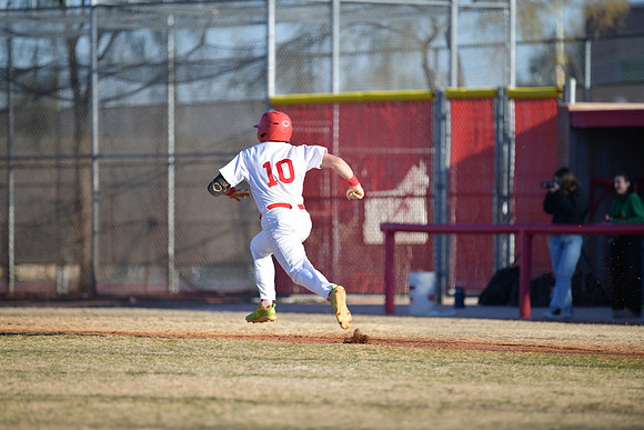 01 v vs coronado DE1_5036