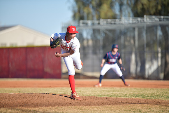 01 v vs coronado DE1_4971