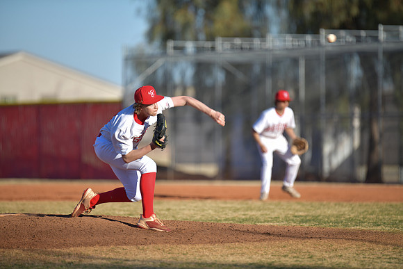 01 v vs coronado DE1_4988