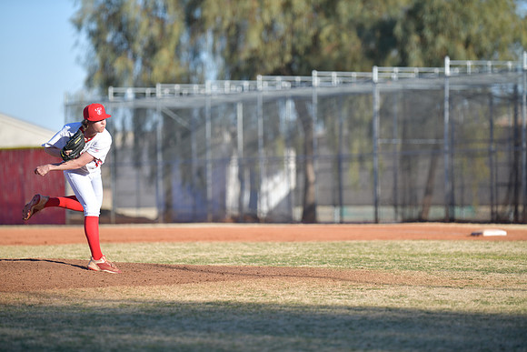 01 v vs coronado DE1_5010