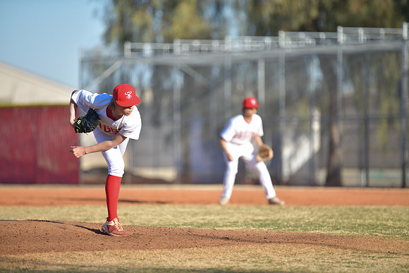 01 v vs coronado DE1_4990