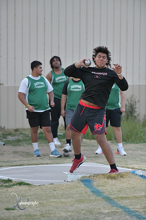 2023 0411 trackmeet DE1_8826