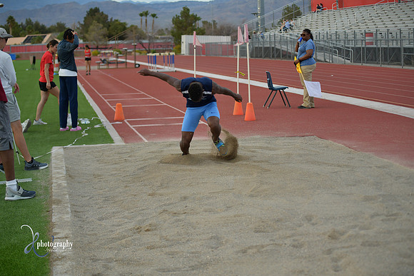 2023 0411 trackmeet DE2_6583