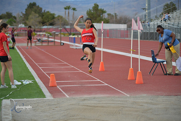 2023 0411 trackmeet DE2_6591