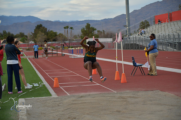 2023 0411 trackmeet DE2_6545