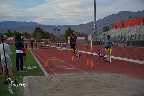2023 0411 trackmeet DE2_6514