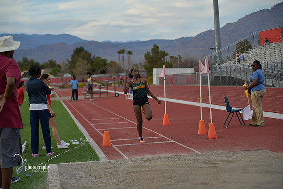 2023 0411 trackmeet DE2_6542