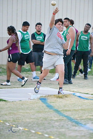 2023 0411 trackmeet DE1_8845