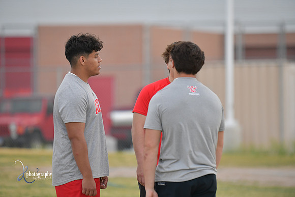 2023 0411 trackmeet DE1_8776