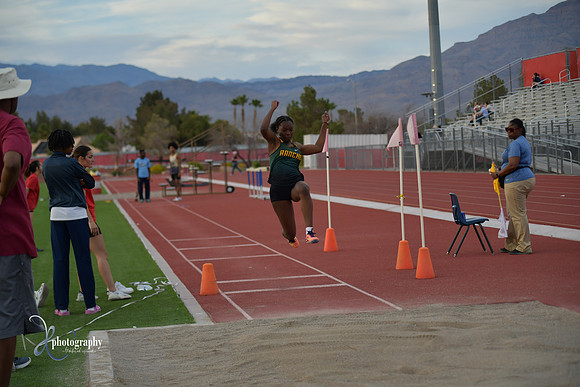 2023 0411 trackmeet DE2_6543