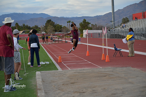 2023 0411 trackmeet DE2_6508