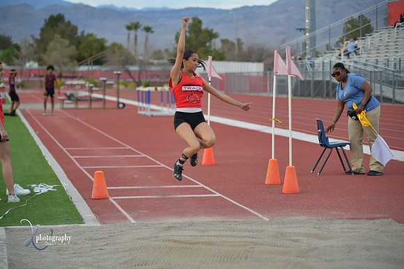 2023 0411 trackmeet DE2_6592