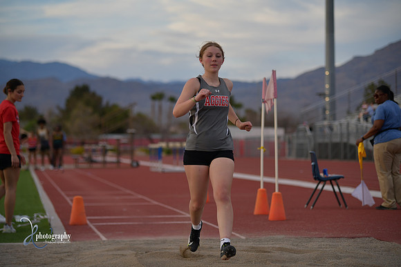 2023 0411 trackmeet DE2_6536