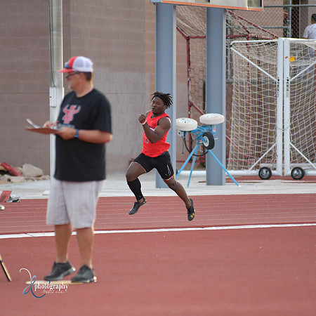 2023 0411 trackmeet DE2_6445