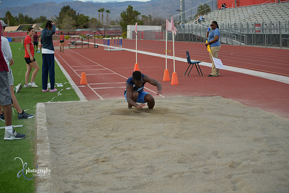 2023 0411 trackmeet DE2_6581
