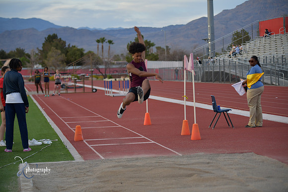 2023 0411 trackmeet DE2_6511
